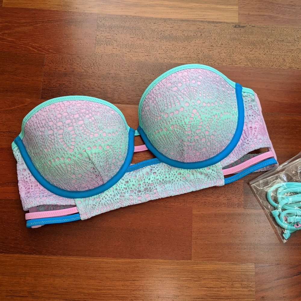 Victoria's Secret Ombre Lace Swim Bikini Top